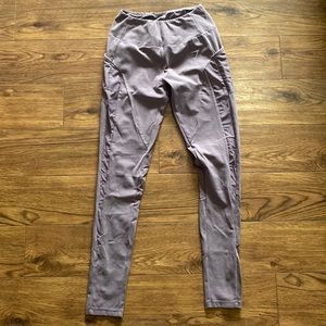 Gymshark womens leggings size small purple with pockets